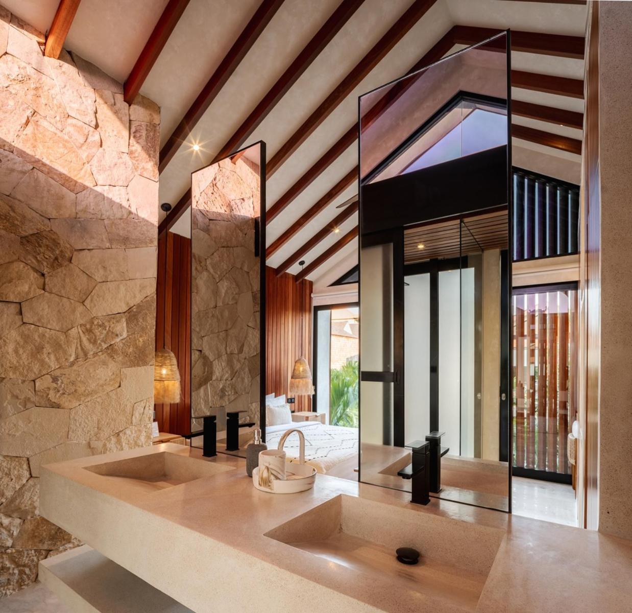 Blacksand Villas Echo Beach Canggu Exteriör bild
